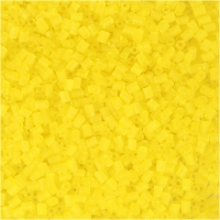 Rocaiperler 2-cut, diam. 1,7 mm, str. 15/0 , hulstr. 0,5 mm, transparent gul, 25g/ 1 pk.